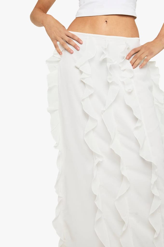 boohoo Dames Chiffon maxirok met ruches | Ivory | Maat: 6