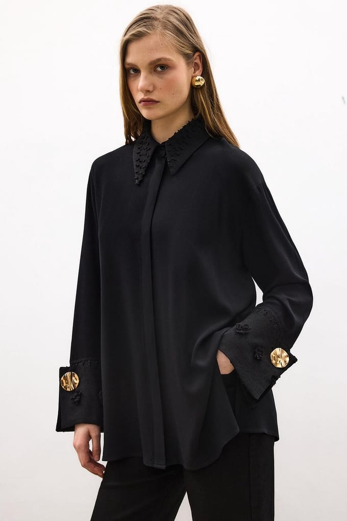 Touché Privé - Viscose blouse met bloemenkant - Zwart - Dames