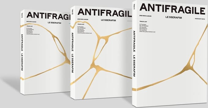 Le Sserafim - Antifragile (CD) (Frozen Aquamarine)