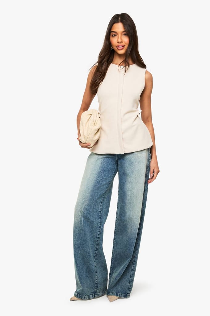boohoo Dames Gestructureerd mouwloos vest met gouden knopen en getailleerde taille | Creme | Maat: 40