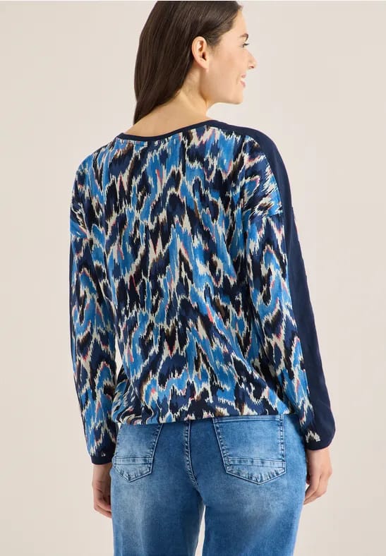 Shirt met patroon en tape