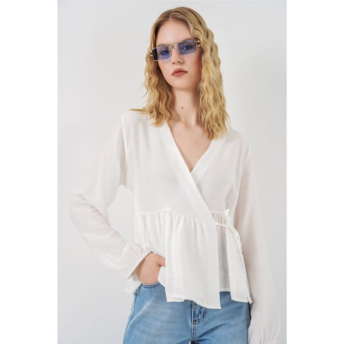 V-hals Blouse met Strikdetail en Kreppé