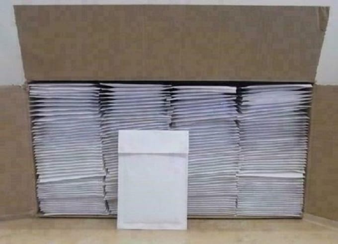 Luchtkussen envelop - 100 stuks - Bubbeltjes envelop - 110 x 165 mm