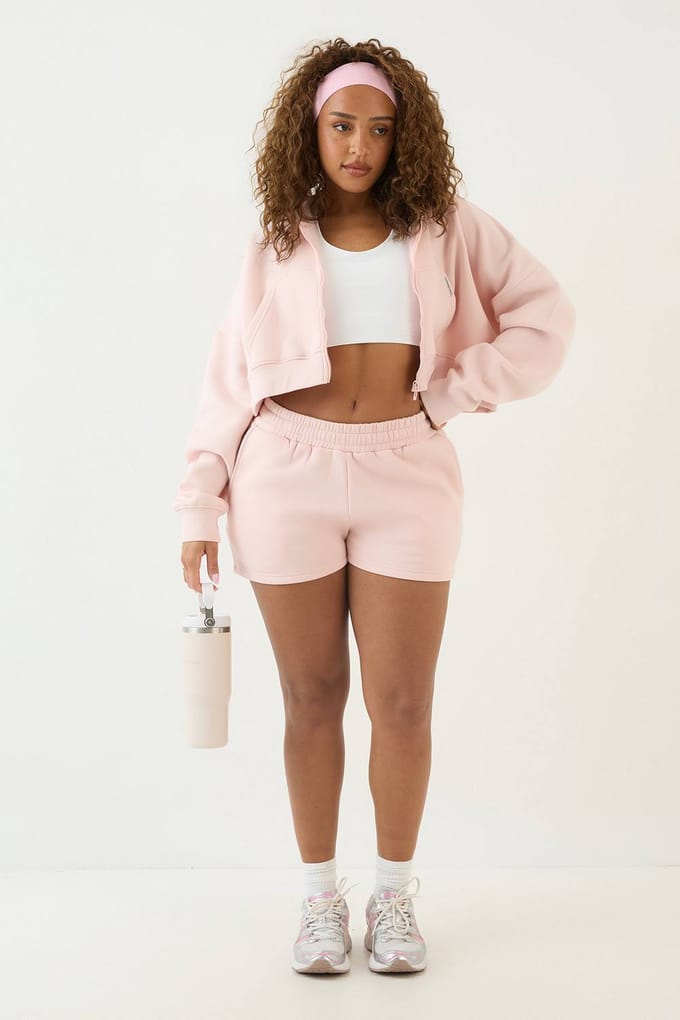 Dames DSGN Studio Boxy Crop Hoodie | Lichtroze | Maat: Medium