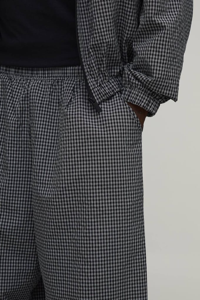 Extreme Parachute Grid Check Nylon Track Pants | Black | Size Small