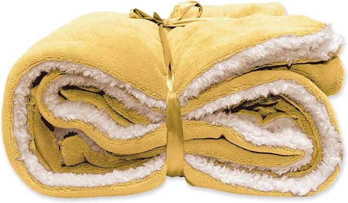 D- Unique Living | Lars coral fleece/suede plaid 150x200cm bamboo yellow