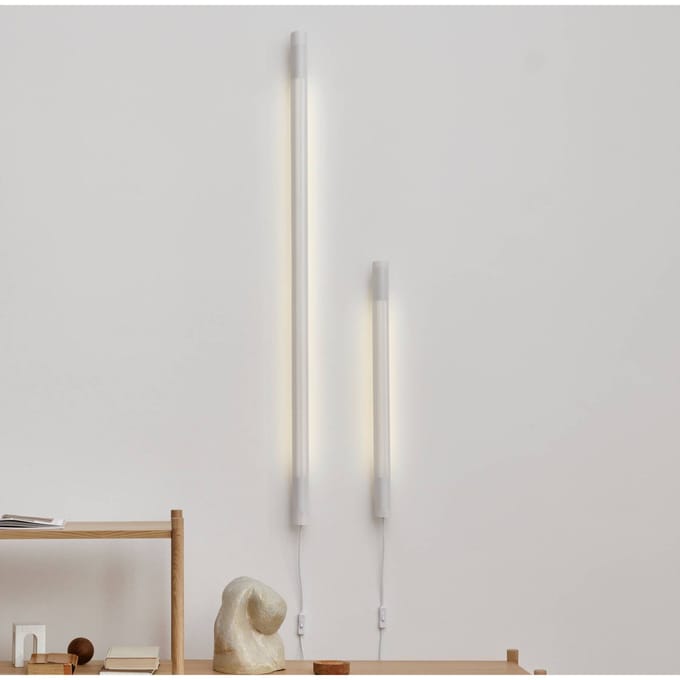 GEJST Wandlamp Radent, wit, hoogte 135 cm, G13 LED