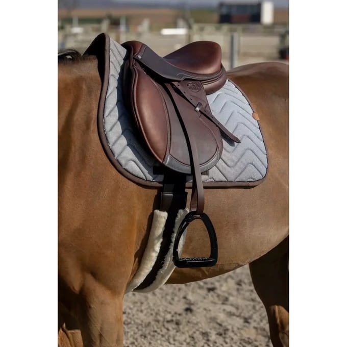 Zadeldek voor paarden Equithème Tweedytan