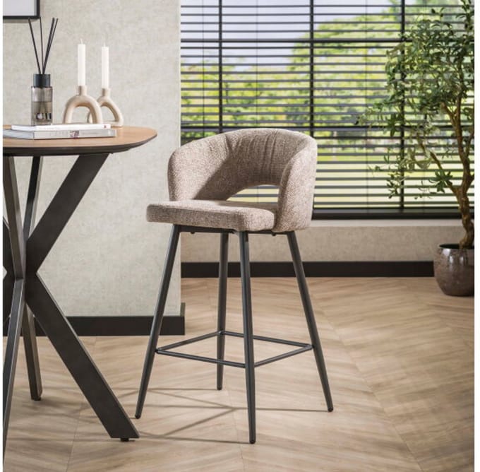 Barstoel boucle salon. VPE2 - Tissee cargo zandkleur - barstoelen set van 2