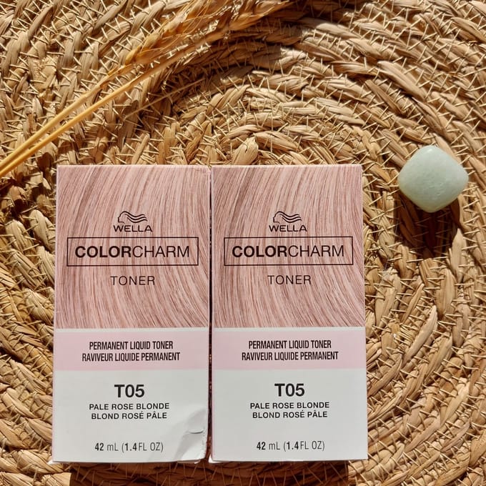 DUOPACK- Wella Color Charm Permanent Liquid Toner - T05 - Pale Rose Blonde - 2 stuks - Wella Toner