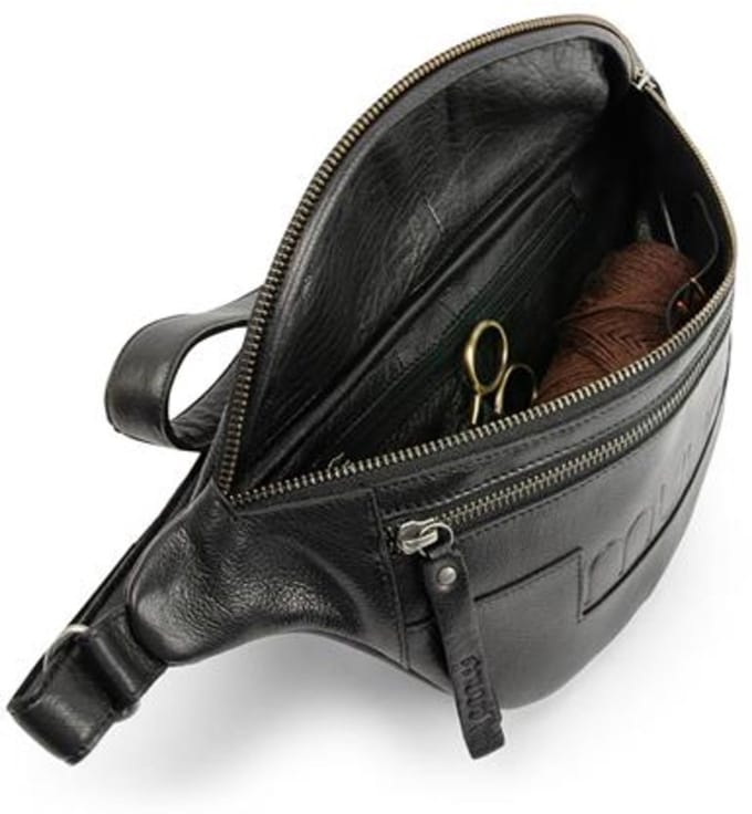 MUUD Vegas. Handgemaakt leren heuptas 17x38cm