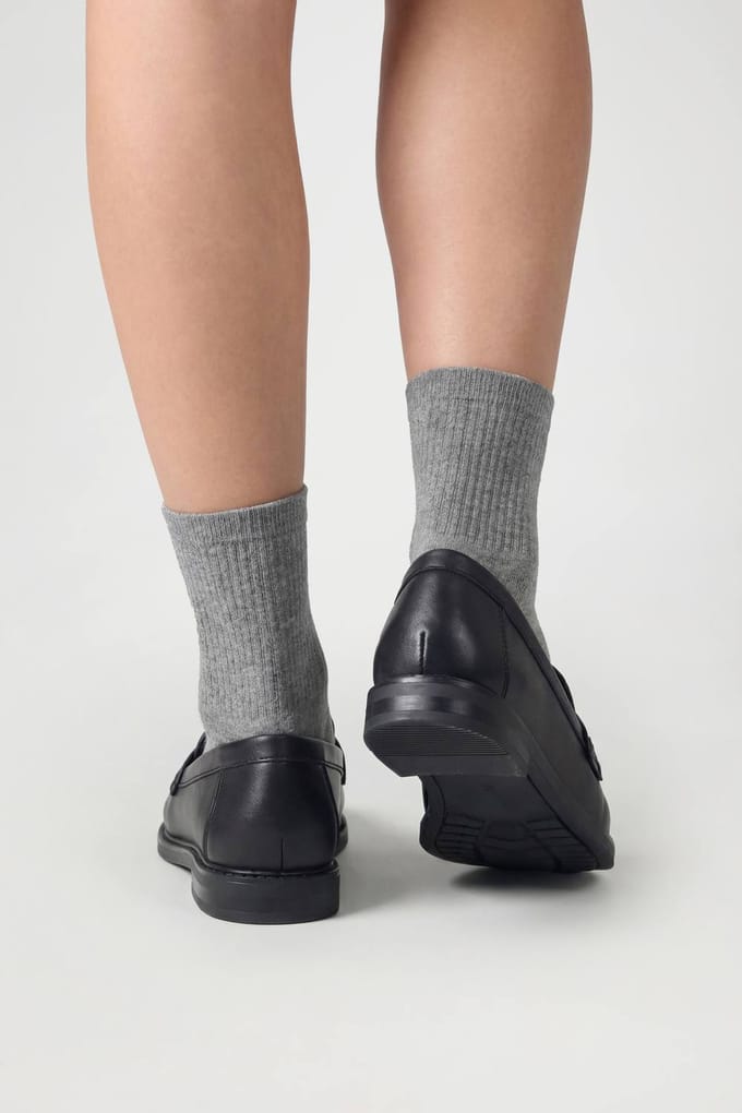 boohoo Dames Basic Platte Loafers | Black | Maat: 4