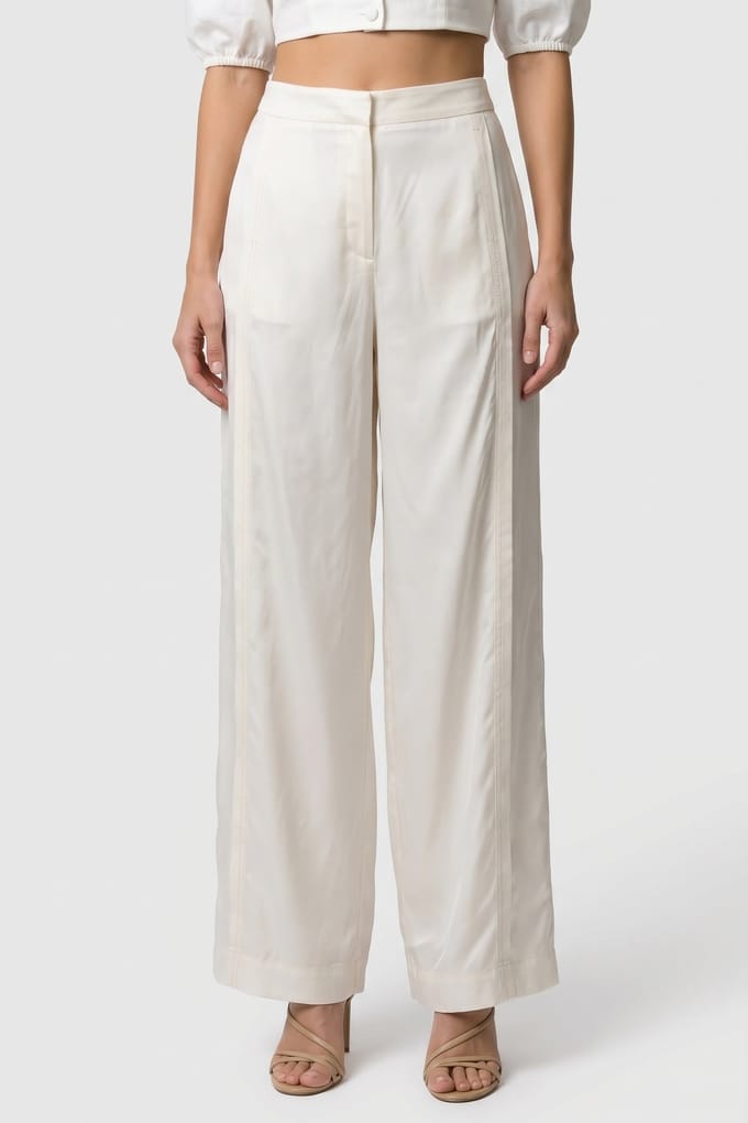 & Other Stories Iden Trousers White Taglia: 36 | Pantaloni da completo Outlet | Donna | Bianco