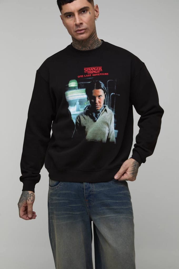 Tall Oversized Stranger Things Licentie Bedrukte Sweatshirt | Black | Size Large