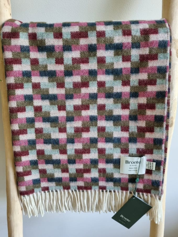 Wollen Plaid - BRICKS Pink Khaki (Merino) 140x185cm - Bronte x Plaids.shop
