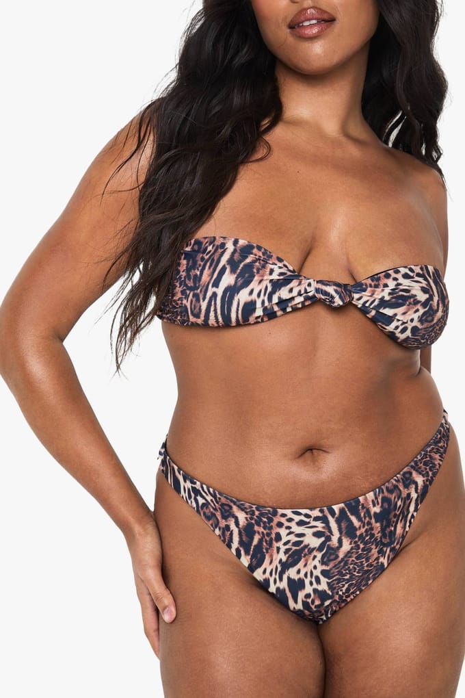 boohoo Dames Plus Zwemkleding Essentials Effen Brief | Leopard | Maat: 18