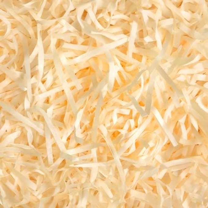 Versnipperd vulpapier voor geschenkdozen - 100g champagnekleurig zijdepapier