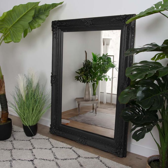 Milton & Oldbrook Wandspiegel 79 x 109 cm Belgrade Zwart