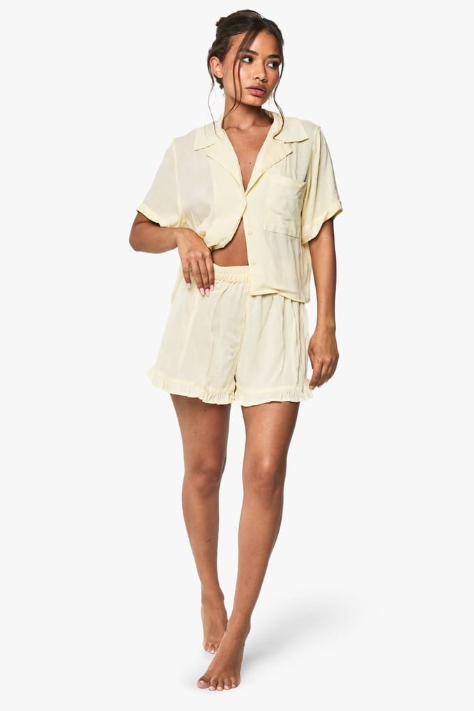 boohoo Dames Kaasdoek Boxy Overhemd en Korte Pyjama Set | Lemon | Maat: 6