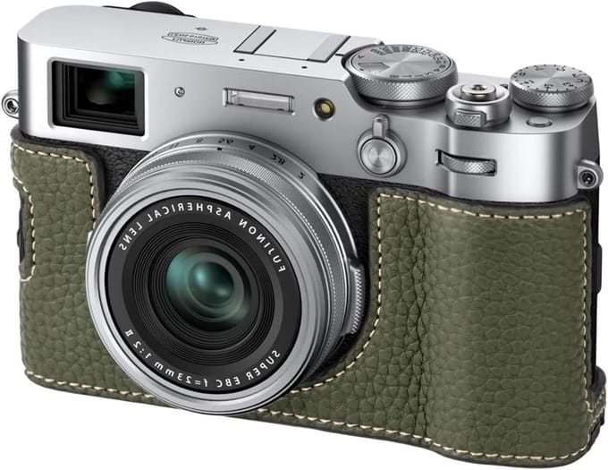 Leren Camera Half Case voor Fujifilm X100VI - Bescherming, Stijl en Functionaliteit in Groen