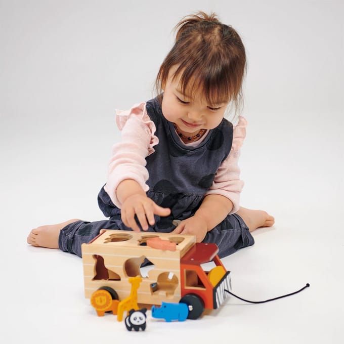 MENTARI Sorteertruck - Safari - 23X12,5X11Cm - Hout - 2 Jaar