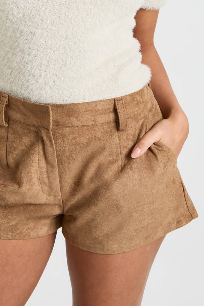 boohoo Dames Nepsuede Short | Mocha | Maat: 10