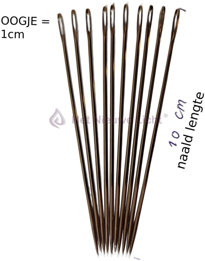 Naald 10cm - met scherpe punt - oog 1cm - naainaald - lontnaald - matrasnaald