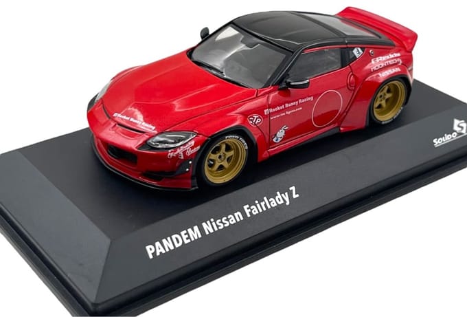 Nissan 400Z Rocket Bunny '22, rood Solido schaal 1:43