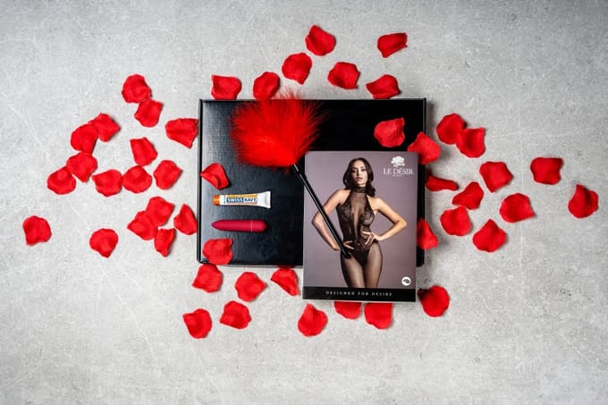 Loveline - Valentinesbox LOV024BLK - Loveline - Valentinesbox - Black