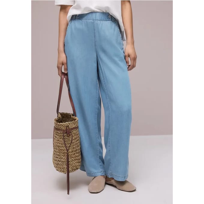 High Waist broek met Wide Legs en knoopdetails