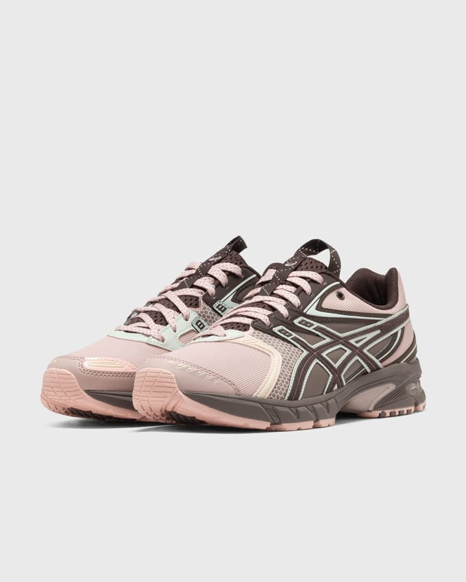 UB11-S GEL-DS TRAINER 14