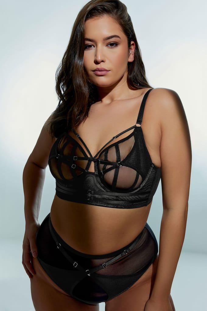 Playful Promises Balconettebh Van Mesh Met Meerdere Bandjes In Zwart Size 85D