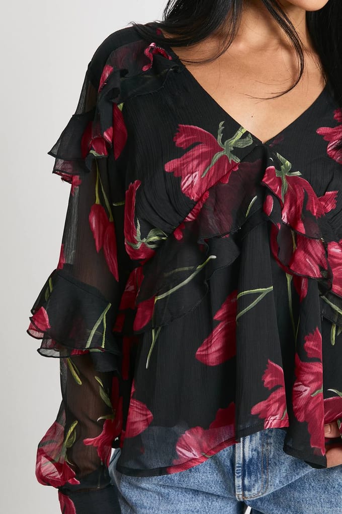 boohoo Dames Chiffonblouse met bloemenprint en ruches | Black | Maat: 8