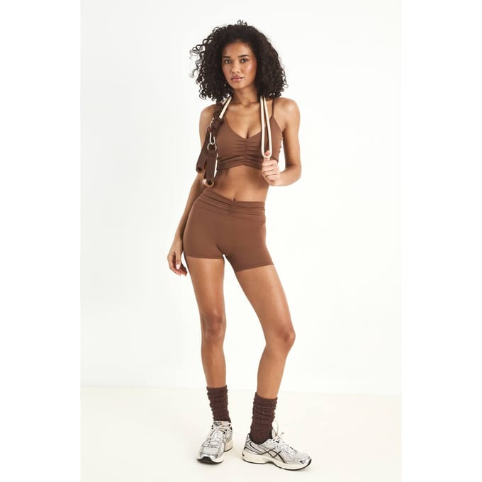 Dames Dsgn Studio Ultra Sculpt Gerimpelde Taille Fietsshort | Mocha | Maat: Medium