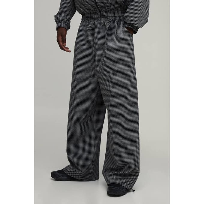 Extreme Parachute Grid Check Nylon Track Pants | Black | Size Small
