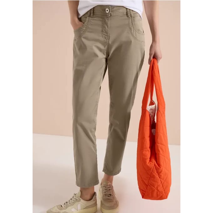 7/8 Mid Waist Slim Legs broek in casual fit