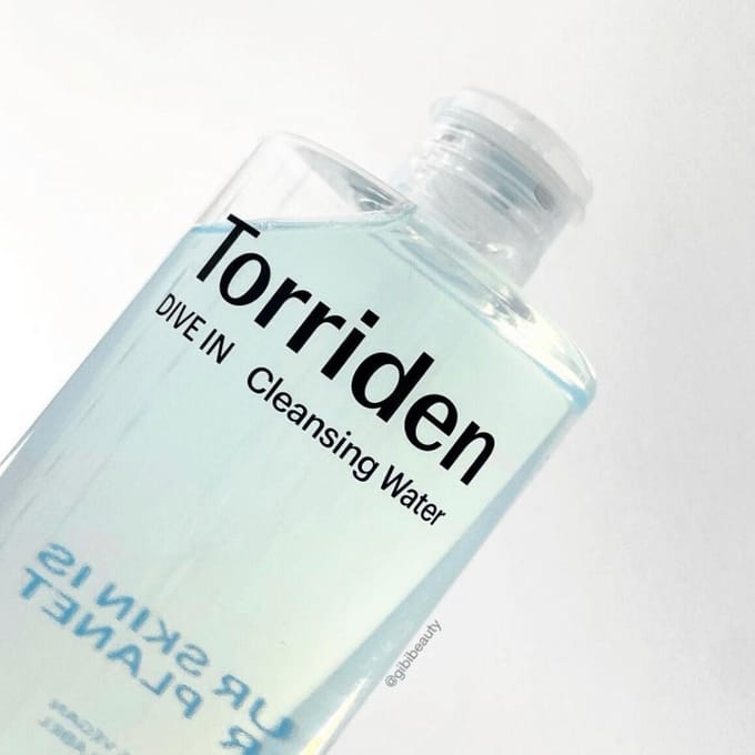 TORRIDEN Plongez dans l'eau nettoyante à l'acide hyaluronique de faible poids moléculaire 400 ml white