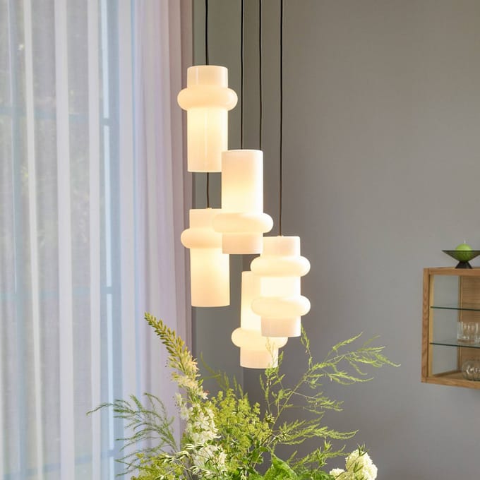 Hübsch Hanglamp Pilule Down, mat wit, Ø 15 cm, glas