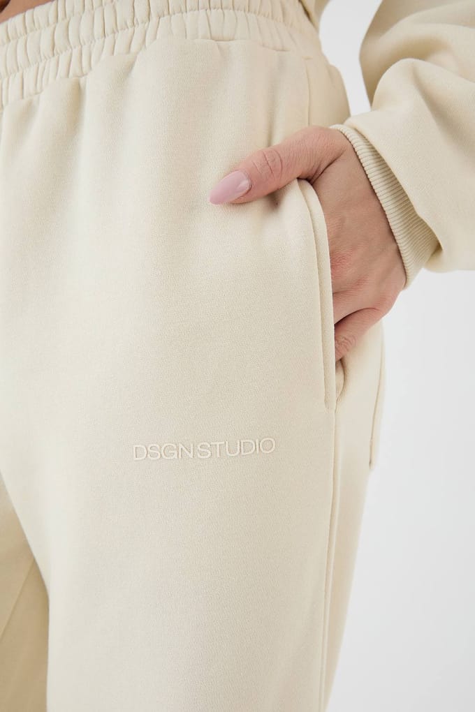 Dames DSGN Studio Straight Leg Jogger | Cream | Maat: 2XL