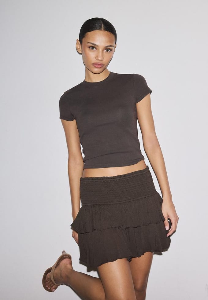 Stradivarius Mini broekrok met volants  Bruin M