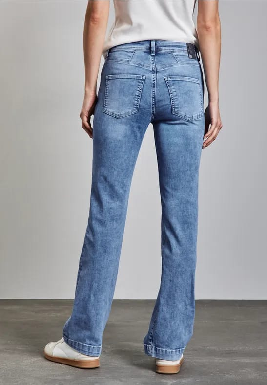 Bootcut jeans