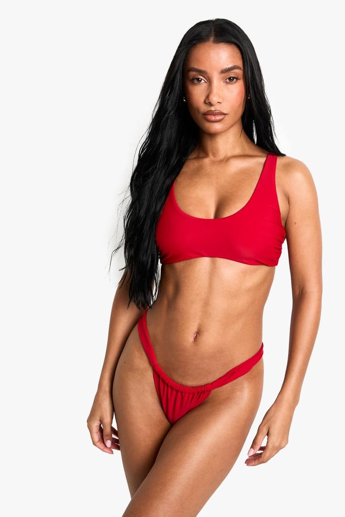 boohoo Dames Swimwear Essentials Scoop Bikini Top | Red | Maat: 8