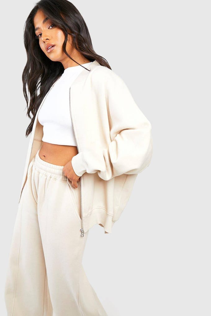 boohoo Dames Petite Zip Through Bomber Trainingspak met Rechte Pijpen | Steen | Maat: Medium