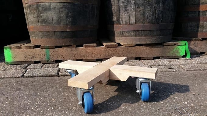 Regenton "Trolley" (hout)