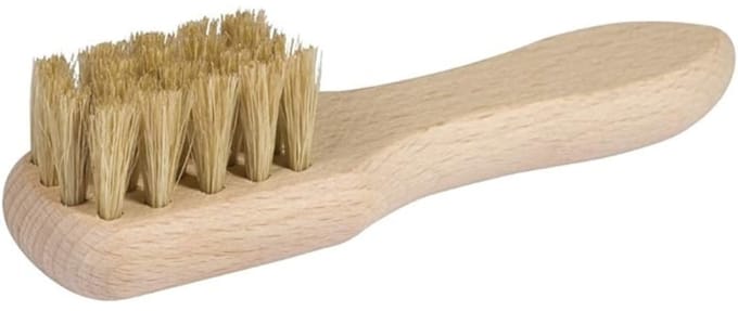 Famanu – Schoenophangborstel licht 12 cm