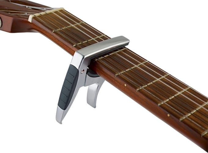 König & Meyer 30910 Guitar capo - matt chrome - Capo