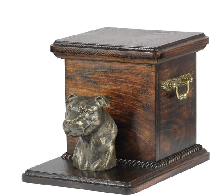 Elegante urn voor American Staffordshire Terrier met hondenbuste