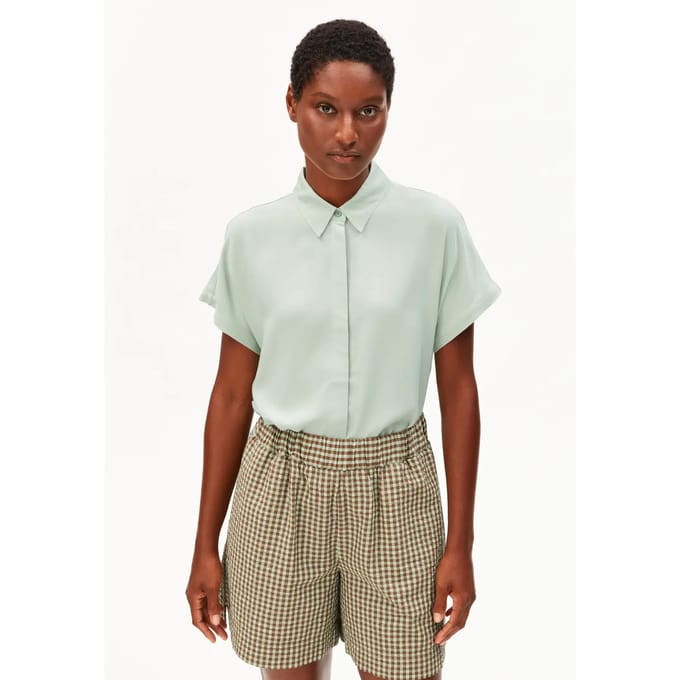 relaxed fit overhemdblouse van pure viscose model 'LARISAANA'