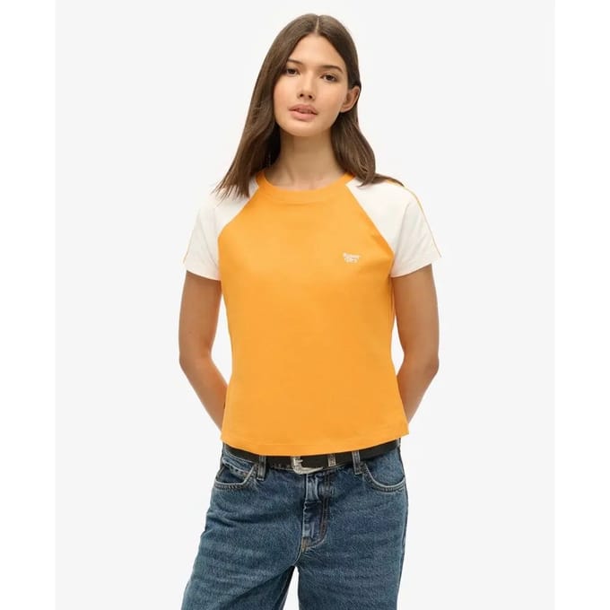 Superdry - Essential Retro T-shirt met logo - Dames - T-shirts