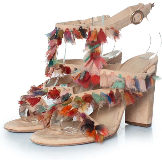 Chloe Silk Liz sandalen met kwastjes en blokhak